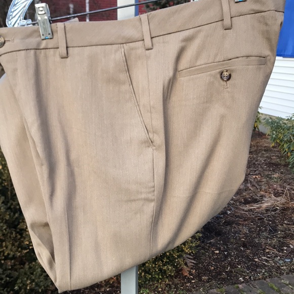 Van Heusen Men's Dress Slacks, Straight Fit, Tan, Size 33 x 32 - Picture 3 of 6